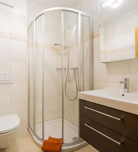 Residenz Ambassador B23 * لوكباد